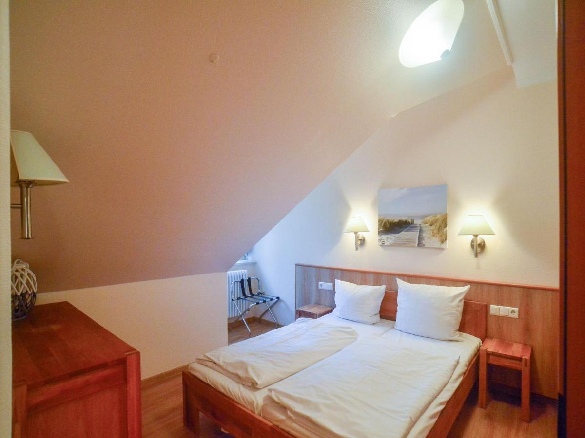 Duenenpark Binz - Komfortplus Ferienwohnung Mit 1 Schlafzimmer Und Balkon Im Dachgeschoss 112 Luaran gambar